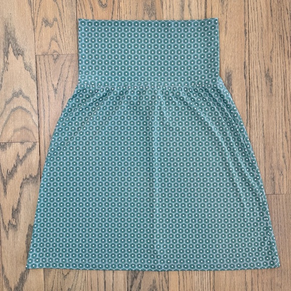 Max Studio Women’s Foldover Gray and Green Patterned Geometric Skirt Size Small - Picture 1 of 10